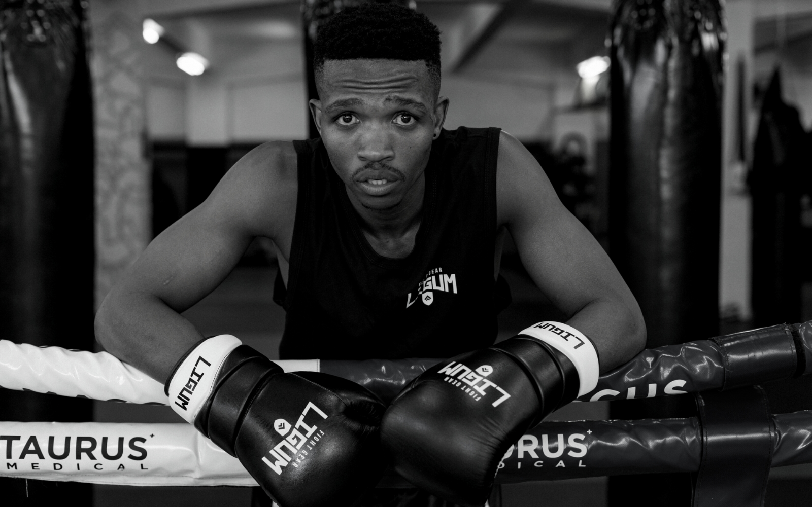 The Benefits Of Using A Punch Tracker In Training For Boxing And MMA - Ligum Fight Gear