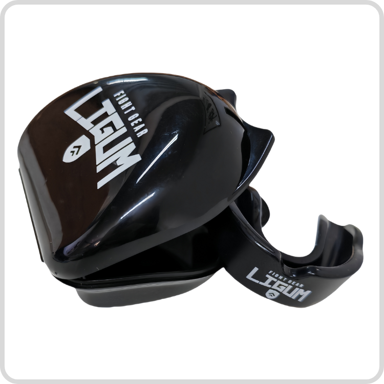 Gum Guard Mouth Protector - All MMA and Boxing - Boil and Bite Easy Fit
